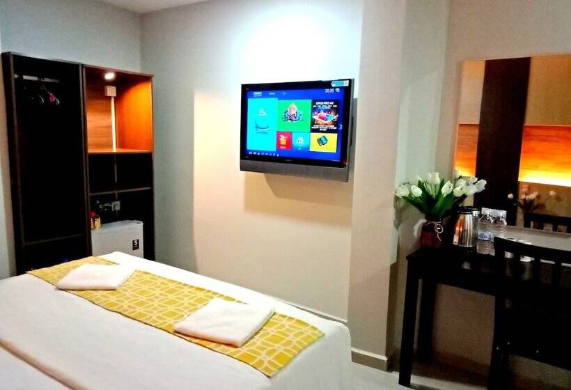 Eazy Hotel At Ampang