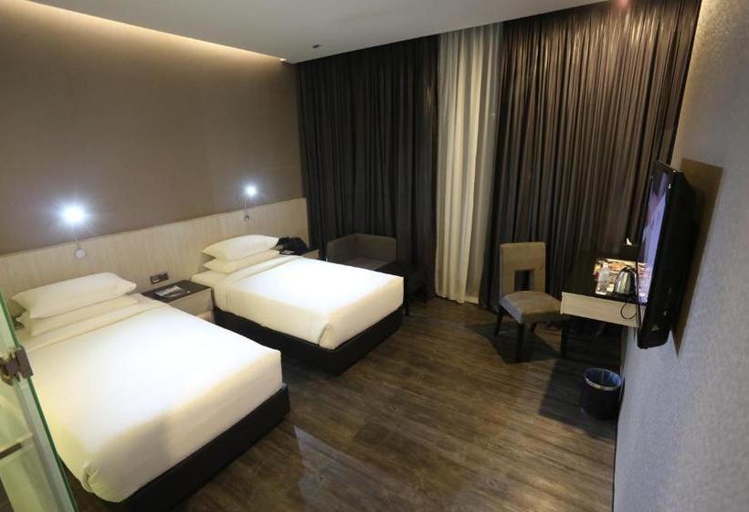 E.city Hotel At Onecity