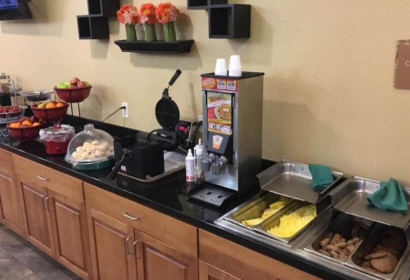 호텔 Grand Forks Lodge And Suites