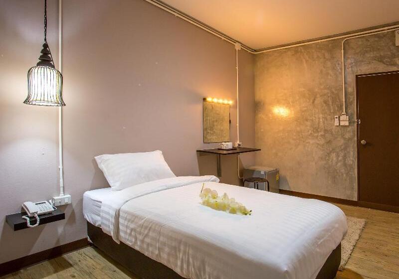 호텔 First Residence