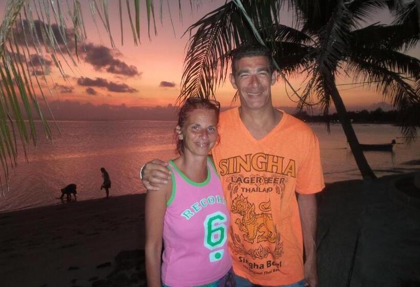 Отель First Villa Beach Resort