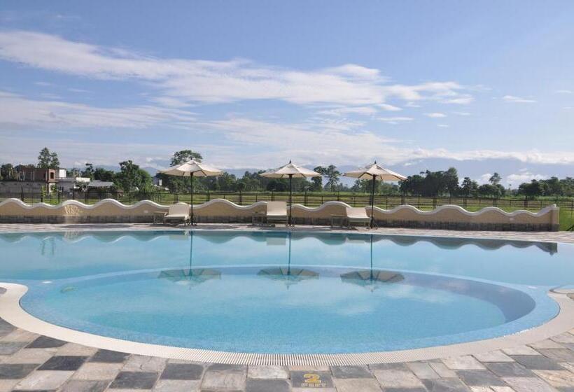 Отель Green Park Chitwan