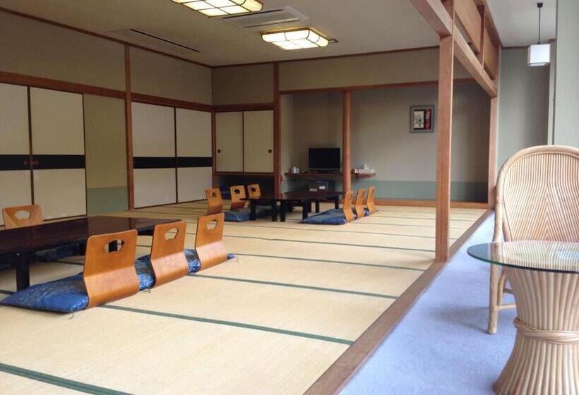 Отель Hinotani Onsen Misugi Resort