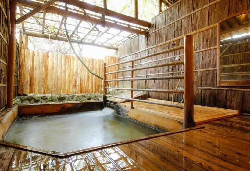 Отель Hinotani Onsen Misugi Resort