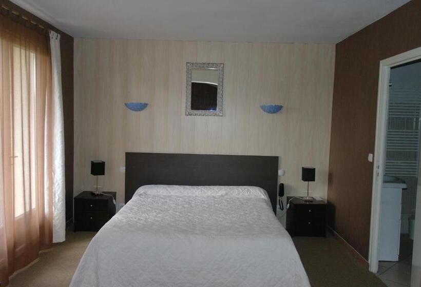 בית מלון כפרי Hostellerie Saint Clément