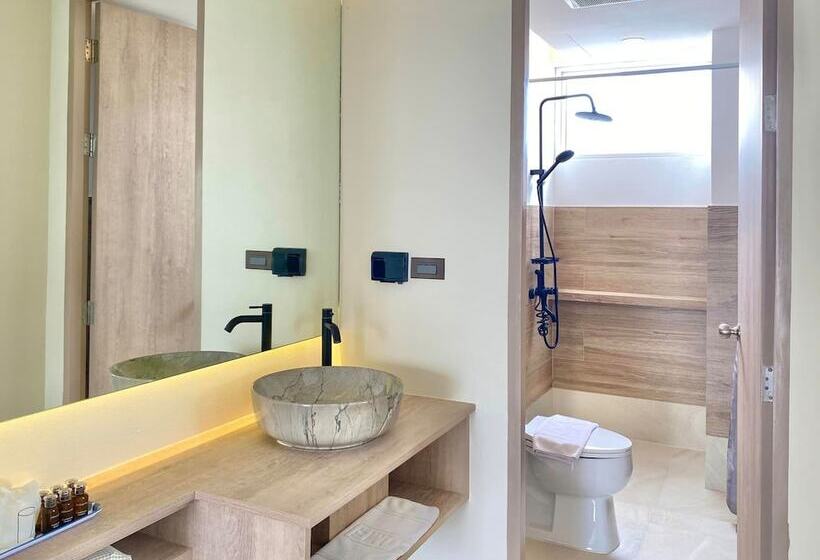 Отель Hub Hua Hin 57