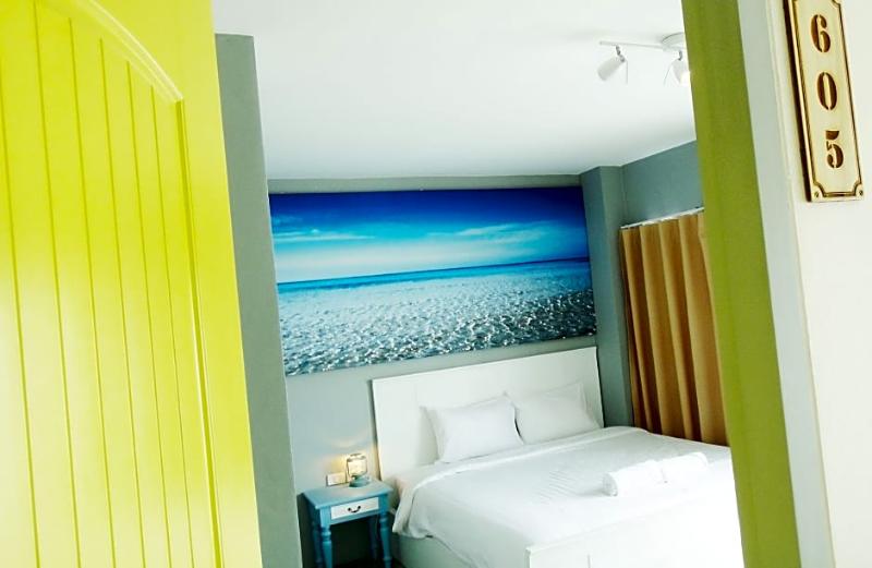 Отель Hub Hua Hin 57