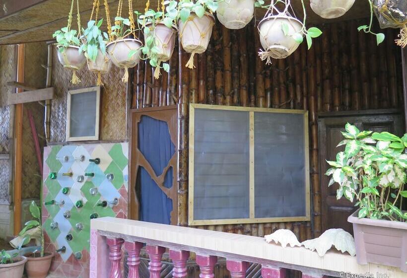 هتل Islandfront Cottages