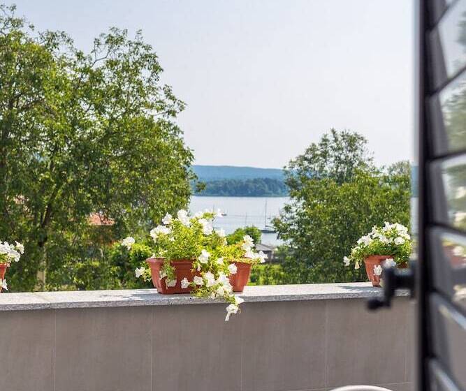 فندق Italia Dormelletto