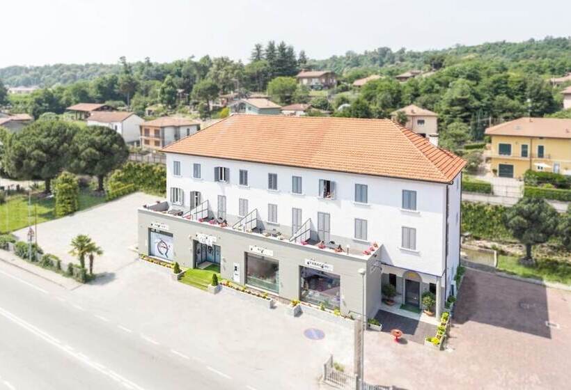 فندق Italia Dormelletto