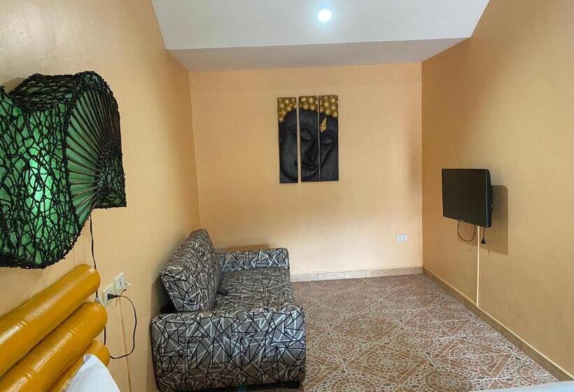 Отель Tropical Garden Kamala Resort