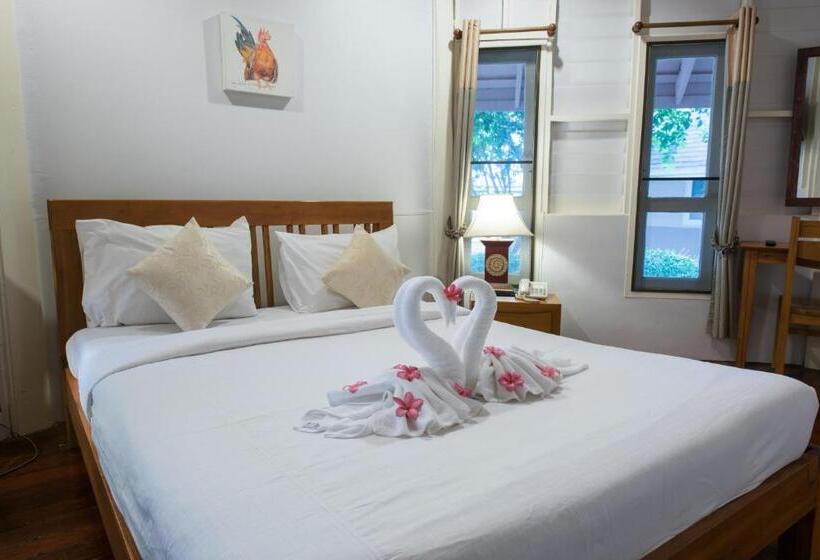 ホテル Sairee Seaview Koh Tao   Hostel