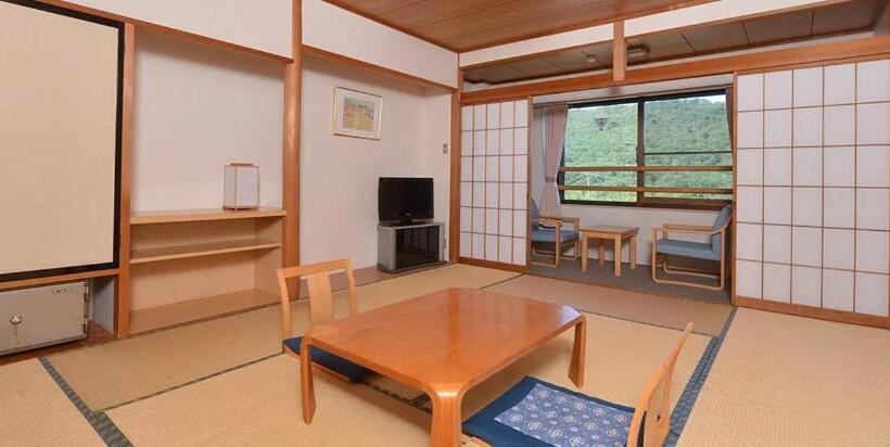 בית מלון כפרי Kyukamura Nasu