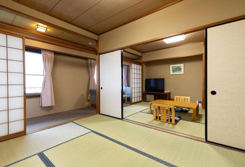 בית מלון כפרי Kyukamura Nasu