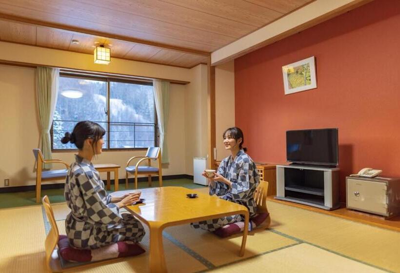 Отель Kyukamura Norikurakogen