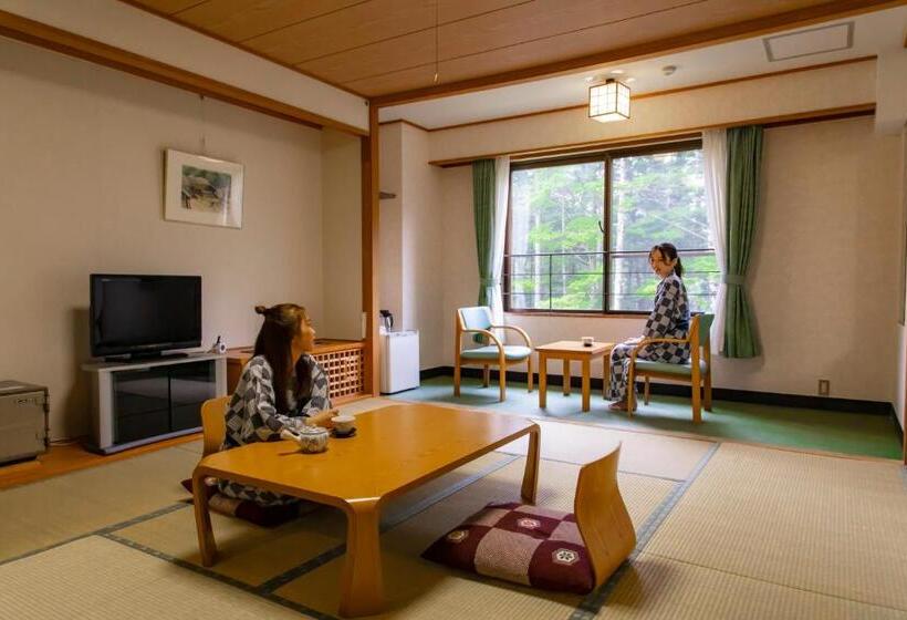 Отель Kyukamura Norikurakogen