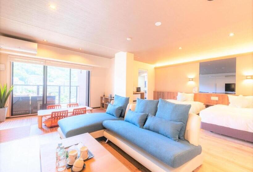 Отель Livemax Resort Atami Ocean