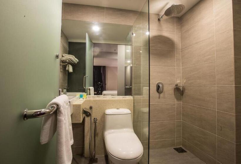 Manhattan Business Hotel Damansara Perdana