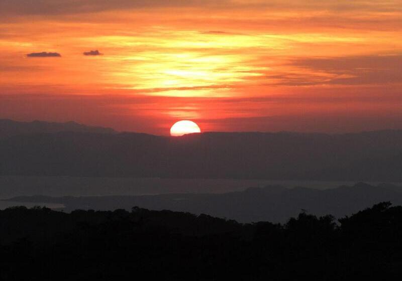 ホテル Montana Monteverde