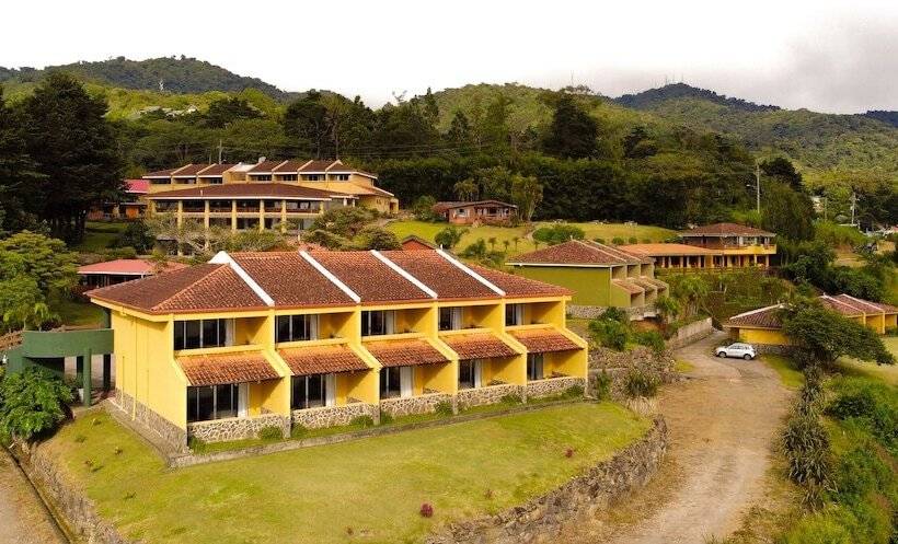 ホテル Montana Monteverde