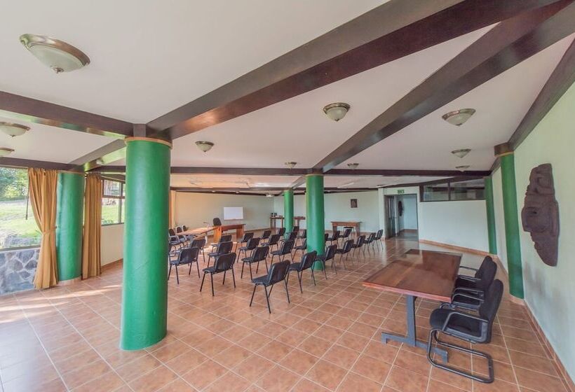 ホテル Montana Monteverde