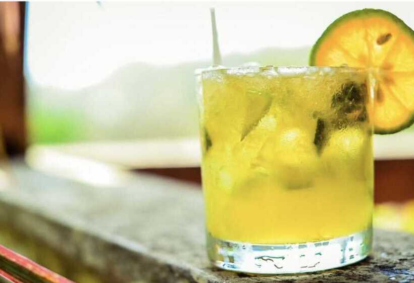 ホテル Montana Monteverde