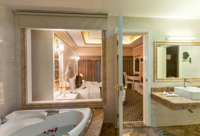 ホテル Muong Thanh Luxury Song Lam