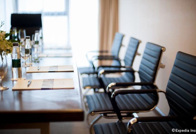 ホテル Muong Thanh Luxury Song Lam