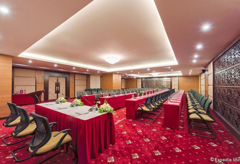 هتل Muong Thanh Luxury Song Lam