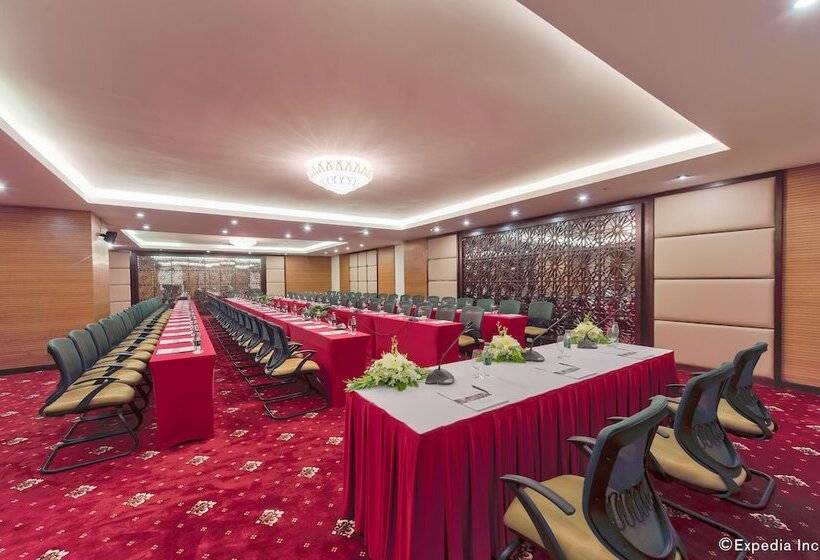 ホテル Muong Thanh Luxury Song Lam