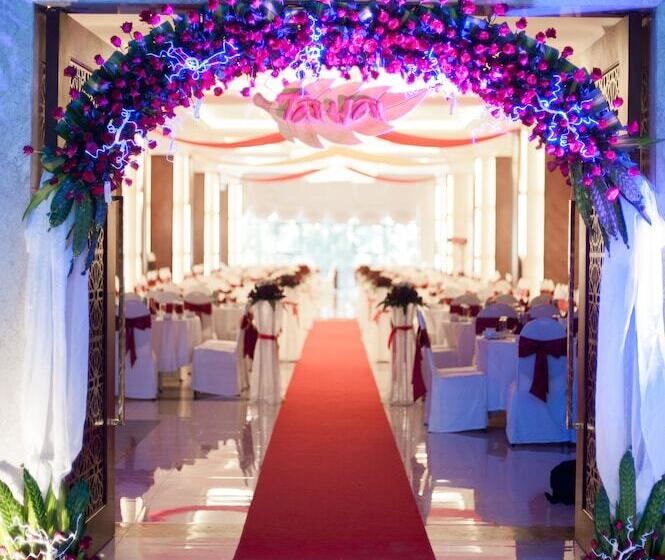 هتل Muong Thanh Luxury Song Lam