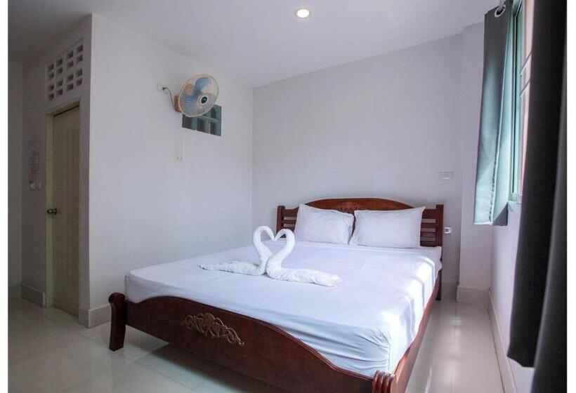 ホテル Namhasin House