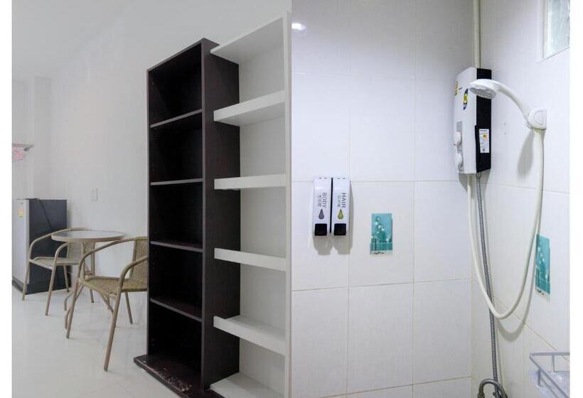 ホテル Namhasin House