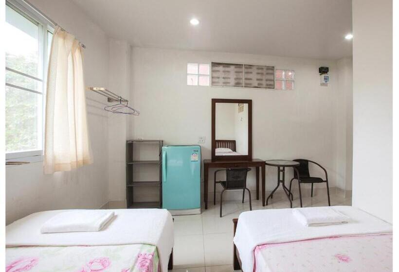 ホテル Namhasin House