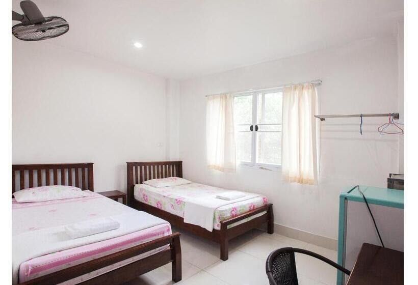 ホテル Namhasin House