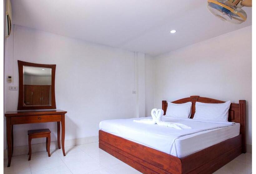 ホテル Namhasin House