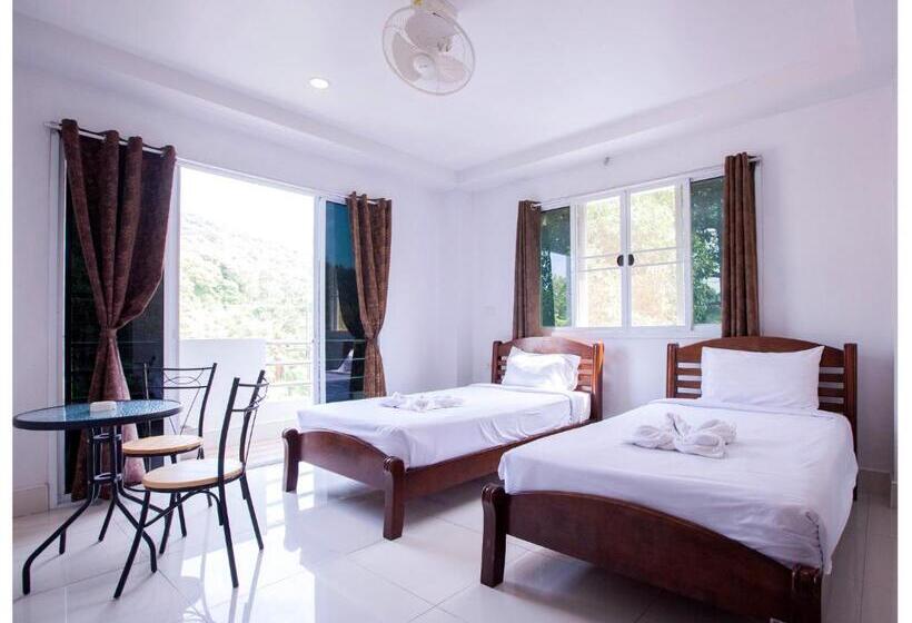 ホテル Namhasin House