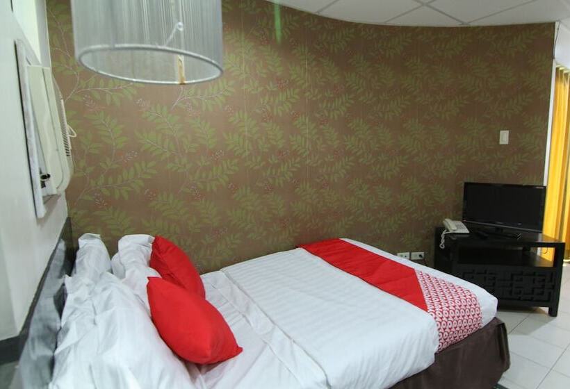 Отель Orange Nest