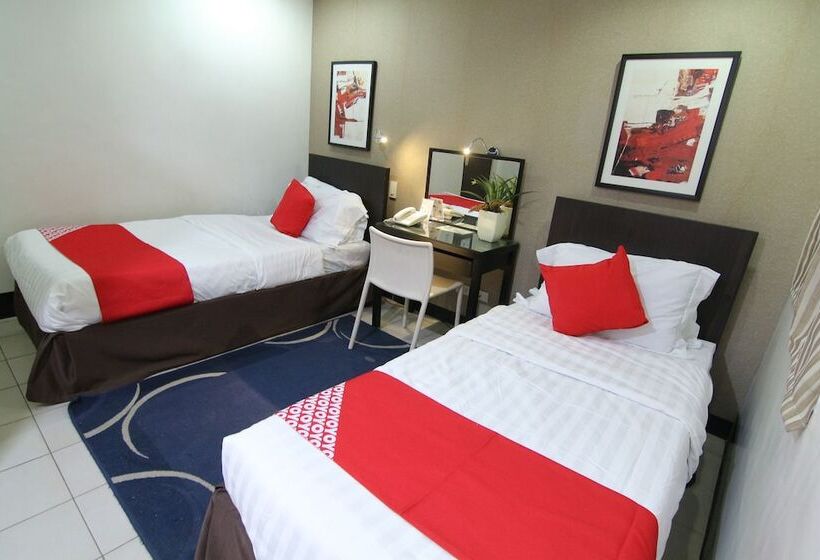 Отель Orange Nest