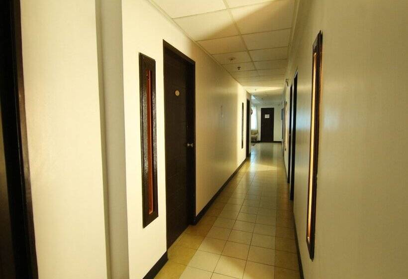 Отель Orange Nest