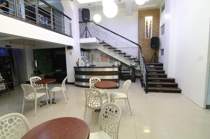 Отель Orange Nest