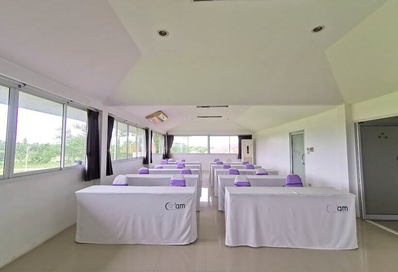 ホテル Phet Cha Am Plaza & Resort