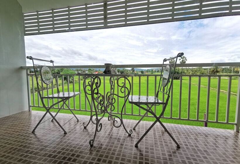 ホテル Phet Cha Am Plaza & Resort