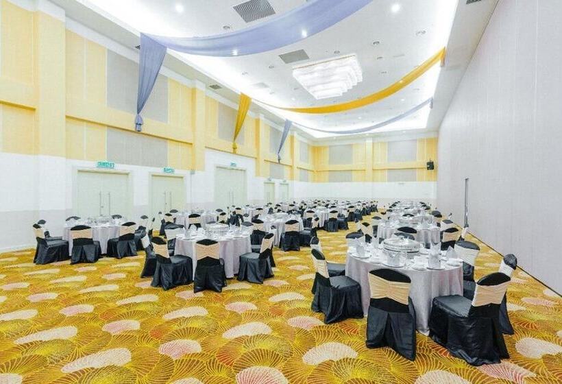 Raia Hotel & Convention Centre Terengganu