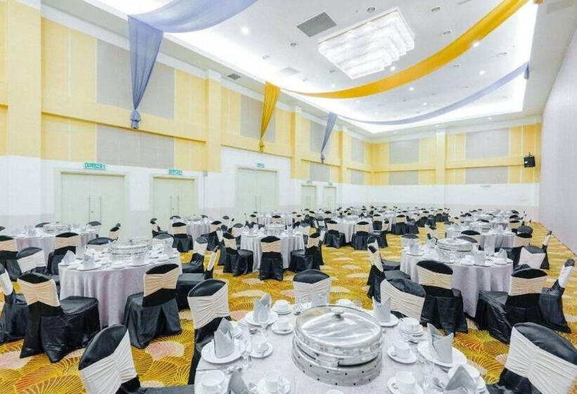 Raia Hotel & Convention Centre Terengganu