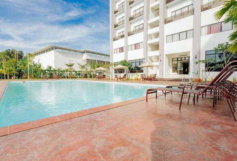 Raia Hotel & Convention Centre Terengganu