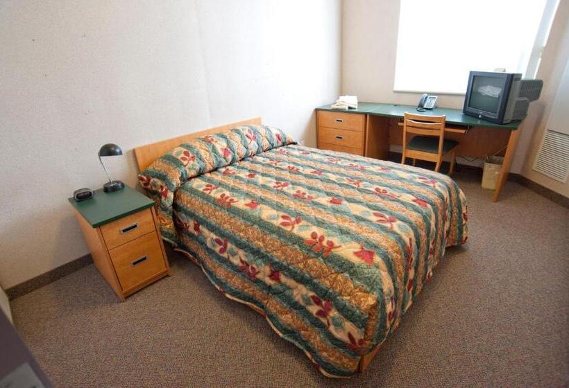 فندق Residence & Conference Centre Barrie