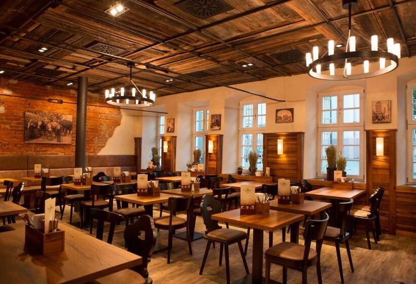 Riku Hotel Weißenhorn