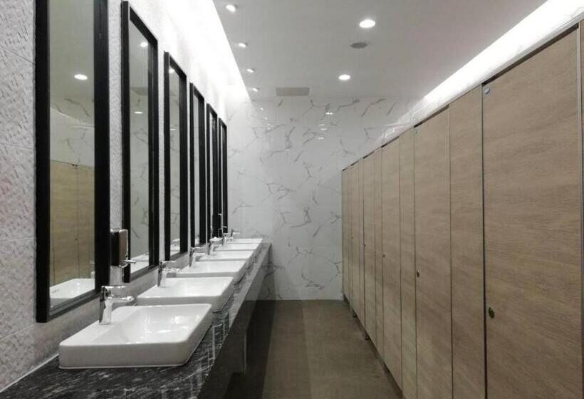 Отель Royal Diamond