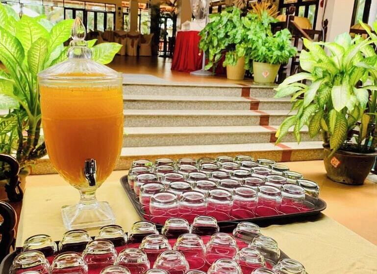 هتل Saigon Emerald Resort